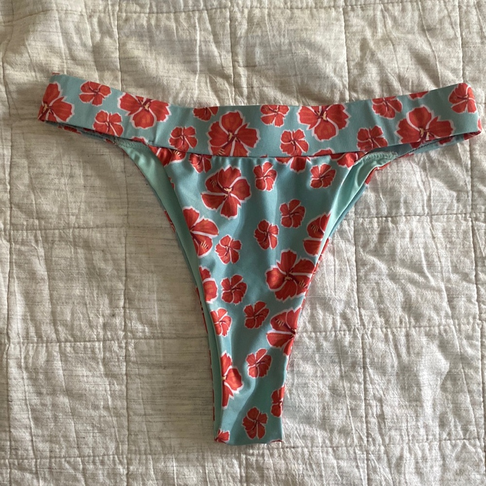 Tai swim bottoms